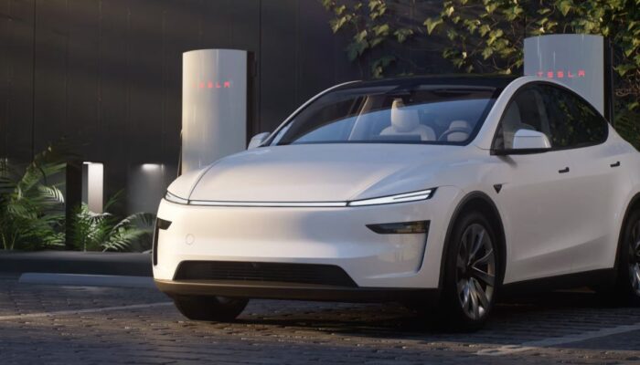 Tesla bangkit di pasar otomotif China sejak keterpurukannya tahun lalu