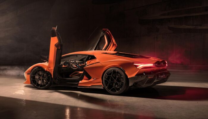 Lamborghini tunda rencana mobil listrik karena minat pasar menurun