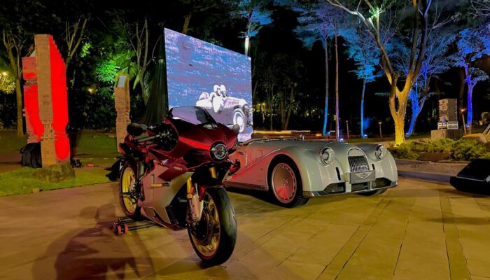 TDA Luxury hadirkan 2 kendaraan ikonik Morgan Midsummer dan MV Agusta