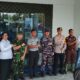 Perwakilan Bea Cukai Dumai Andry Irawan Kasi P2 Hadiri Undangan Penanaman Bibit Kelapa di Halaman Kantor Imigrasi.